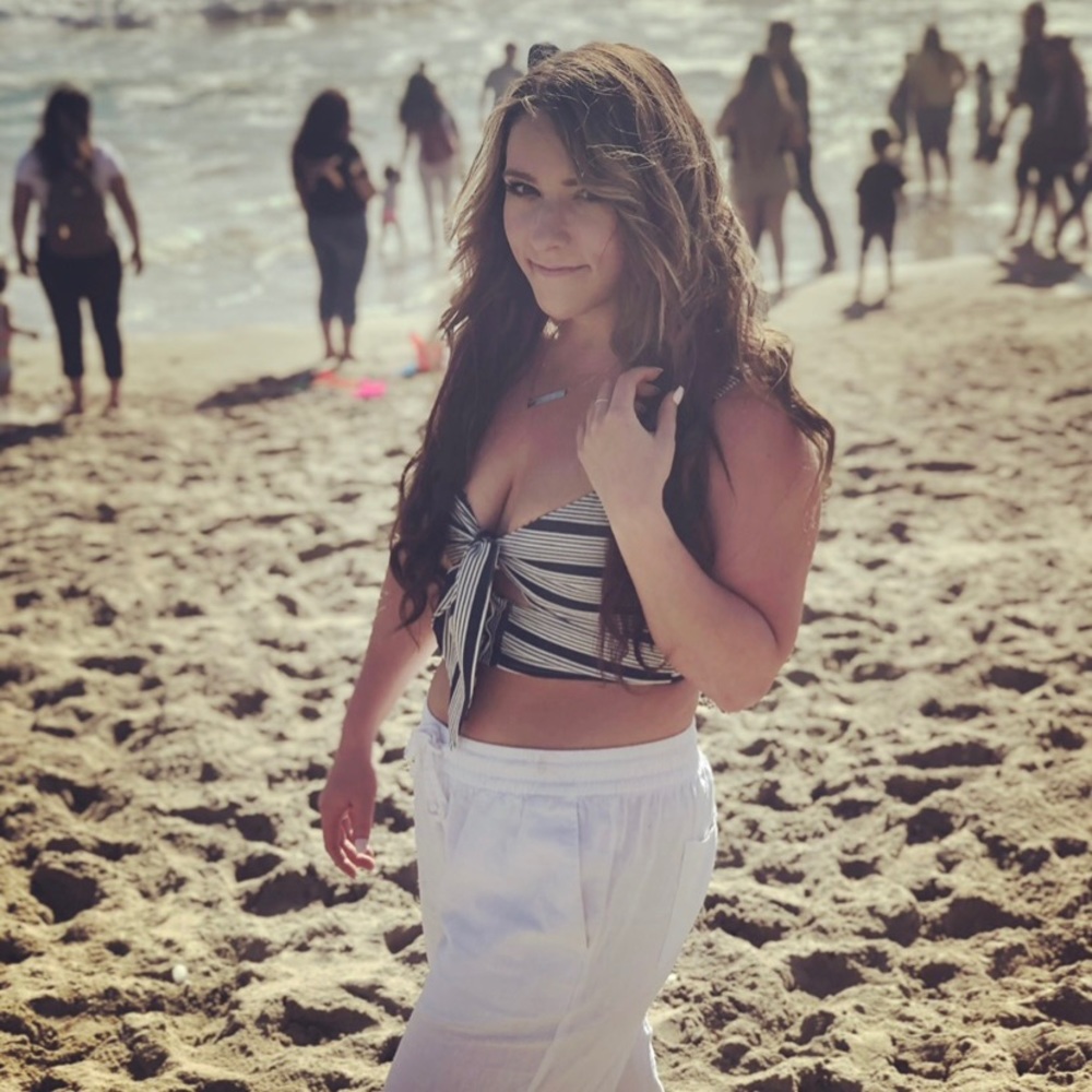Super cute cut out crop top